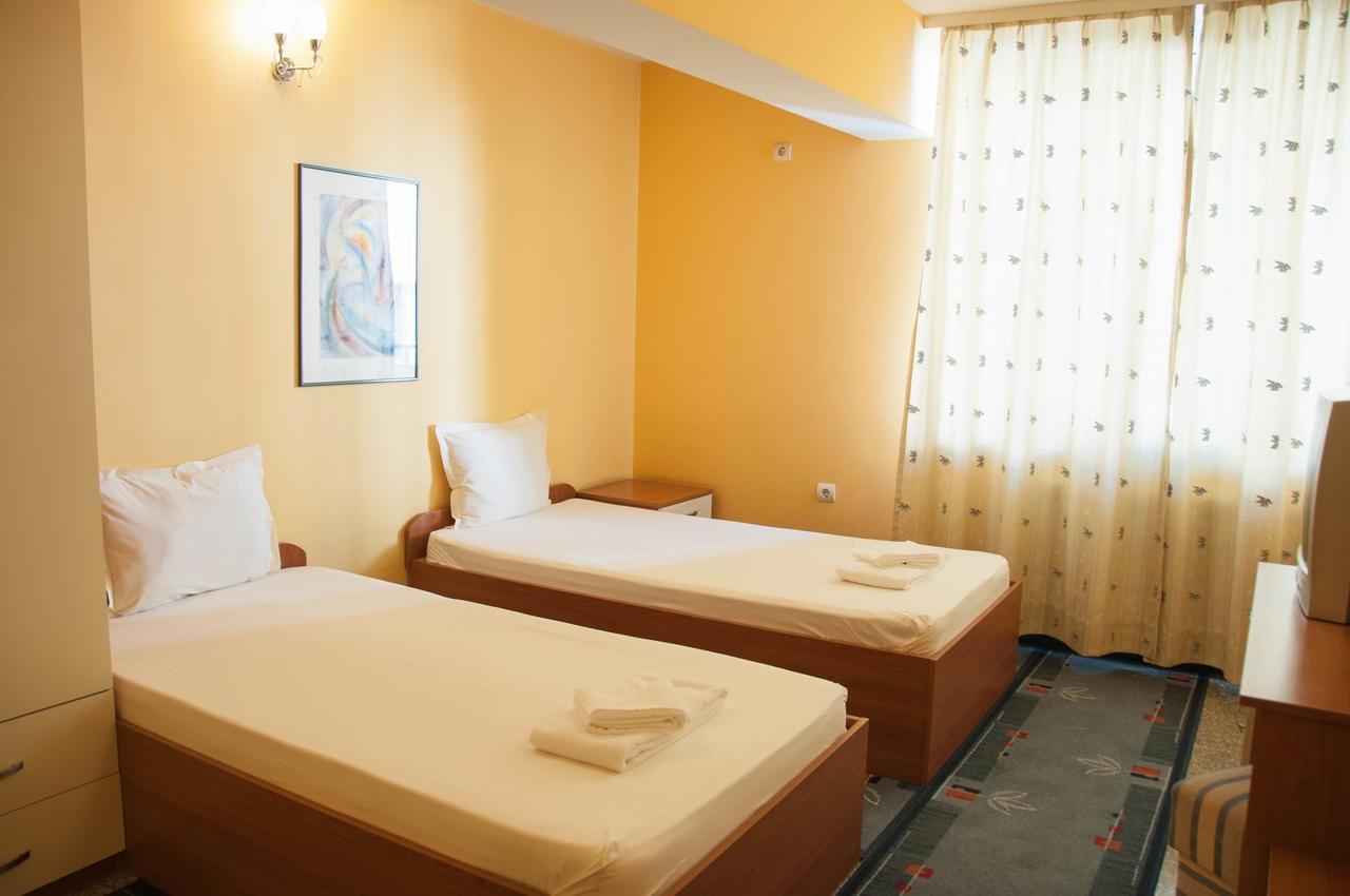 Hotel Ertancom Благоєвград Екстер'єр фото
